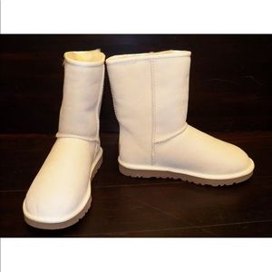 NEW Womens UGG Australia Classic Short Sugar Boots